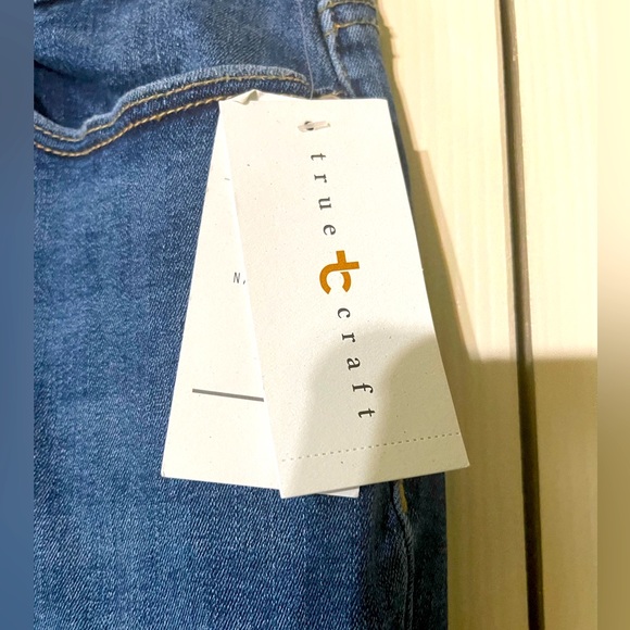 NWT TRUE CRAFT CURVY HIGH RISE SKINNY JEAN - WOMEN 14 - Picture 3 of 5